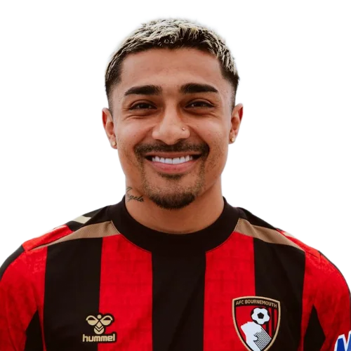 Julián Araujo